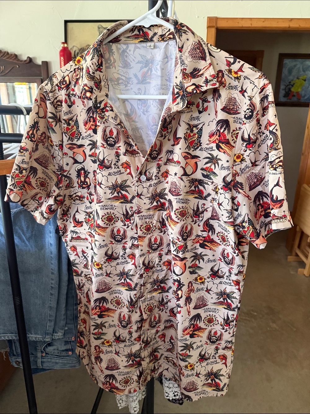 Casual Cream Hawaiian-Style Short-Sleeve Button-Down Shirt